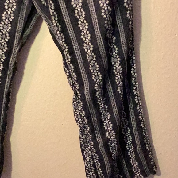 Beau Dawson Sound Style flowy cotton navy and white floral pattern pants with re - Picture 3 of 9